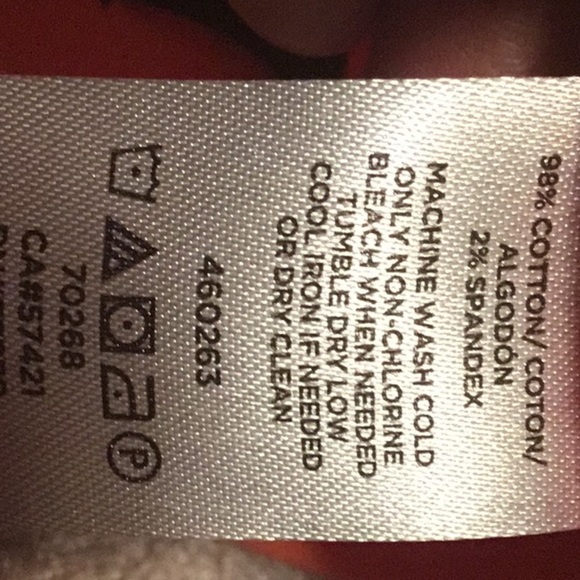 Ann & Taylor coral a line skirt. Size 2. - Picture 17 of 17